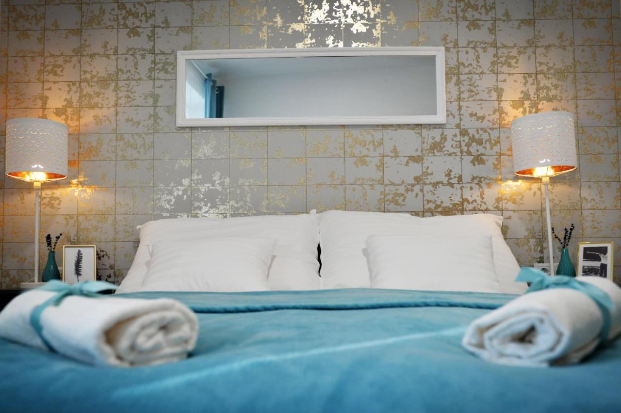 One Luxury Suites エゲル エクステリア 写真